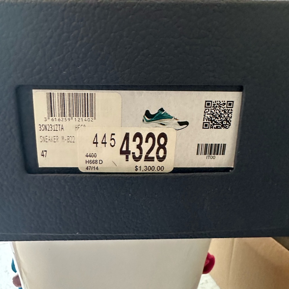 Men’s Dior sneakers